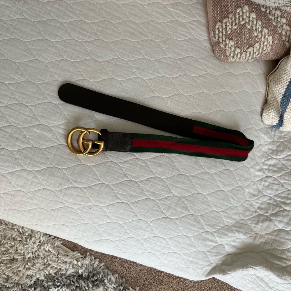 Double G Gucci belt gold